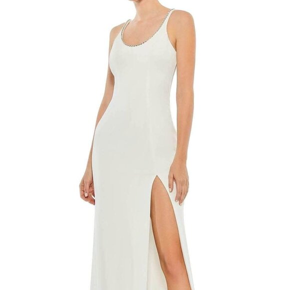NWT Ieena Duggal 26583 Luxry Crepe Evening Dress White size 4 - Picture 1 of 9